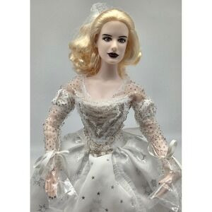Tonner-Alice In Wonderland 16" Doll "The White Queen" (As shown) NO BOX